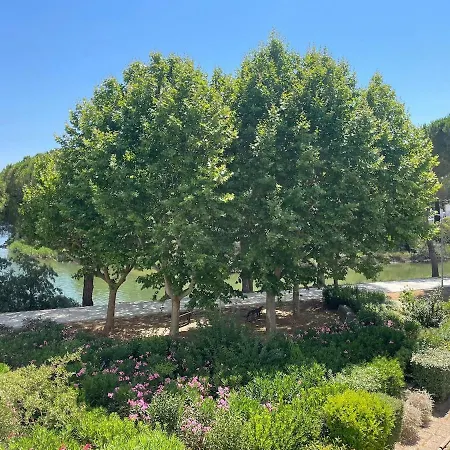 T2 Ponant Parking Pond 1 Min Away 13 Min Walk Away Apartmán